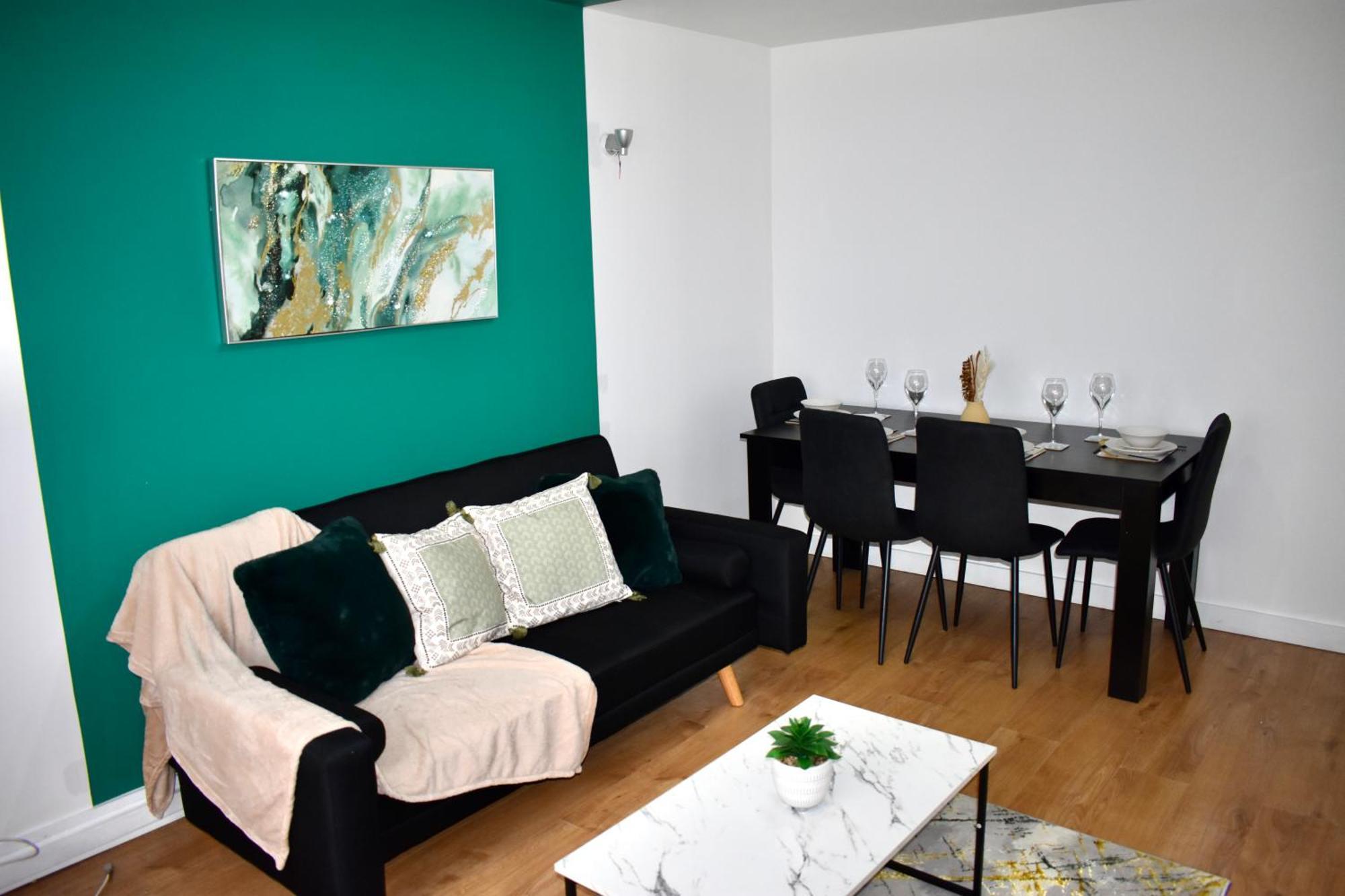 Luxury 2 Bedroom Apartment, Parking, Few Minutes Walk From Wembley Stadium لندن المظهر الخارجي الصورة