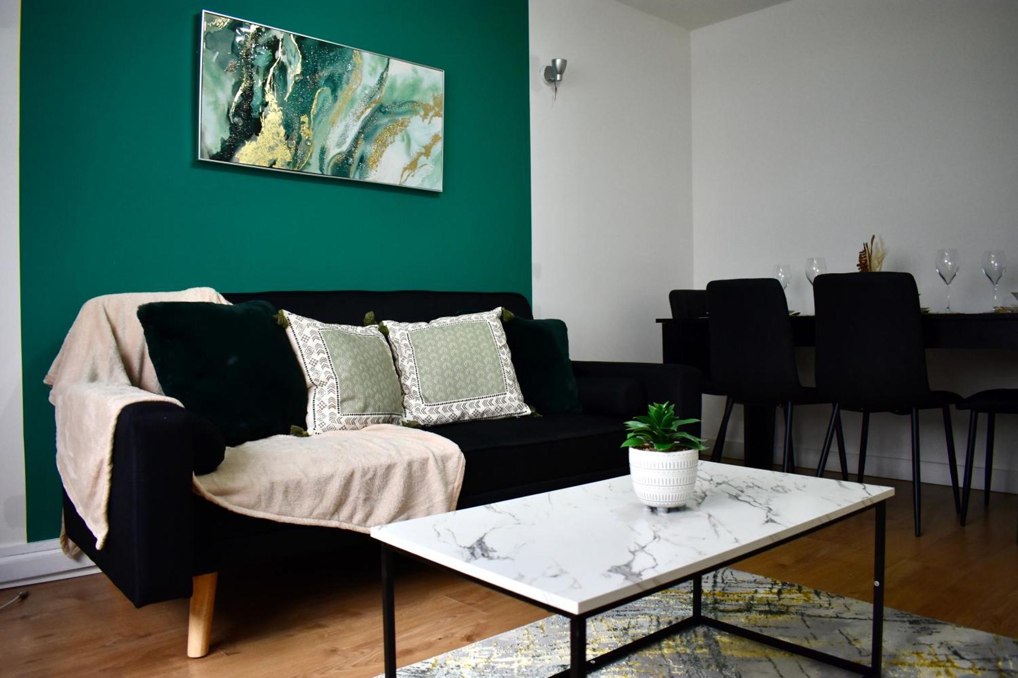 Luxury 2 Bedroom Apartment, Parking, Few Minutes Walk From Wembley Stadium لندن المظهر الخارجي الصورة
