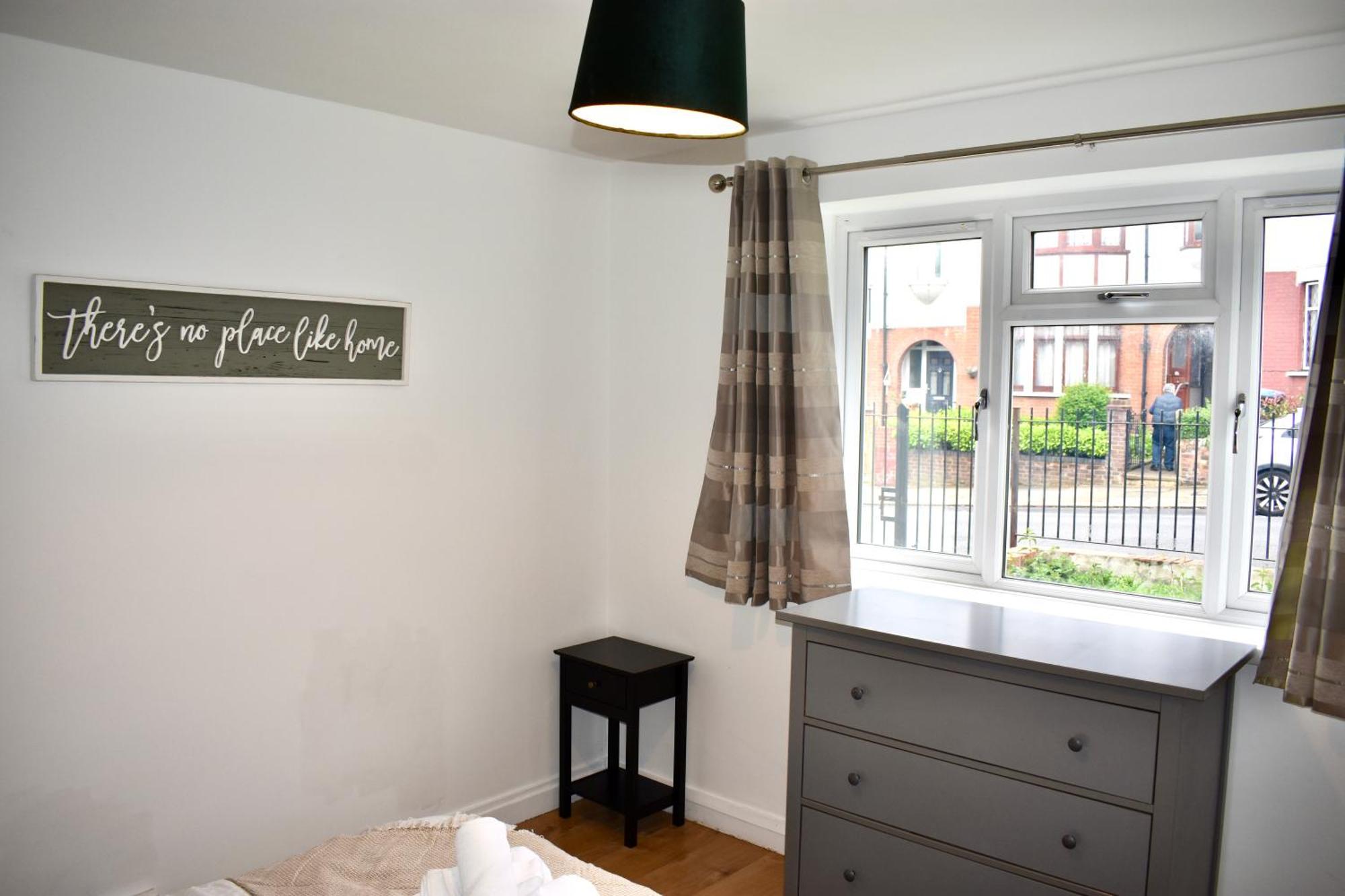 Luxury 2 Bedroom Apartment, Parking, Few Minutes Walk From Wembley Stadium لندن المظهر الخارجي الصورة