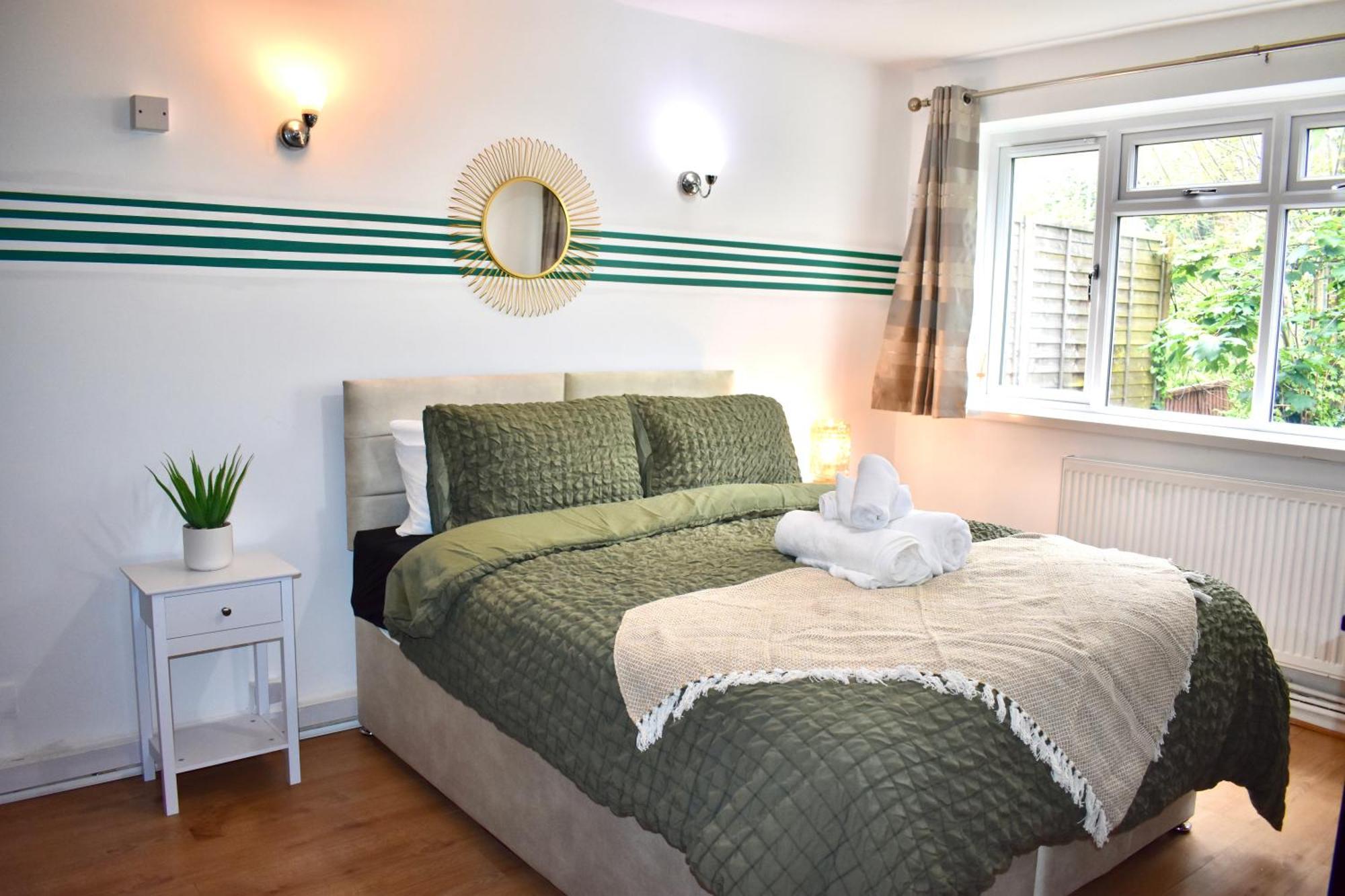 Luxury 2 Bedroom Apartment, Parking, Few Minutes Walk From Wembley Stadium لندن المظهر الخارجي الصورة